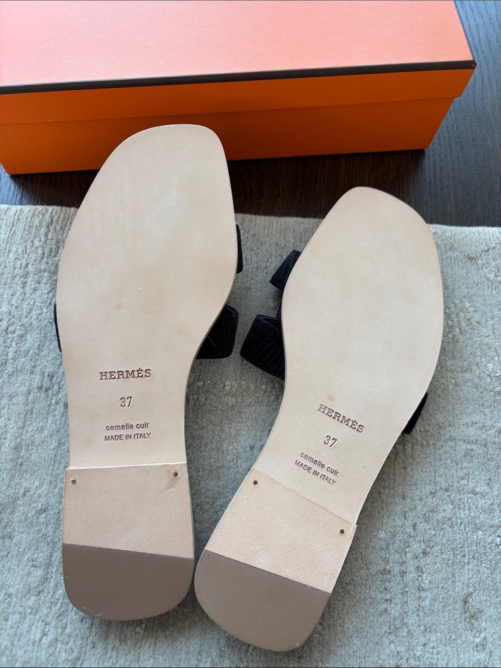 Hermes Black Suede Oran Slide Sandals with Tan Trim - Picture 3 of 3